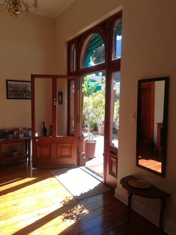Newlands Guest House Cape Town Bagian luar foto